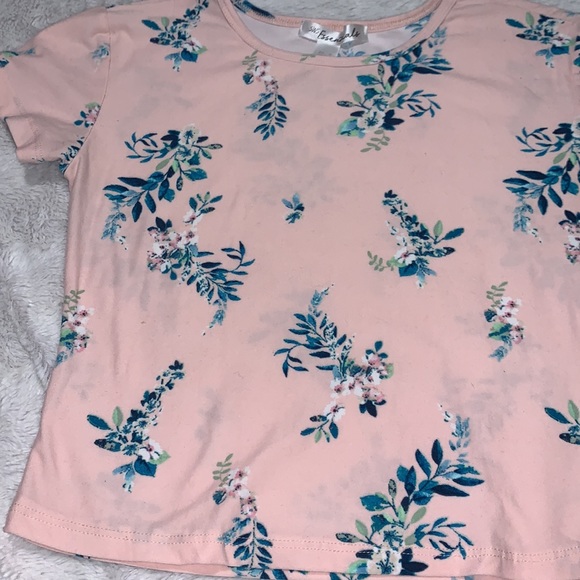 (3 for $10) floral pink tee - Picture 3 of 4